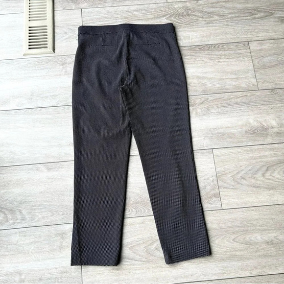 89th & Madison Polka Dots Textured Cropped Pants - Picture 8 of 9
